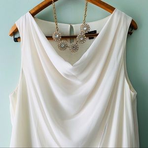 🧁Ann Taylor draped neck ivory flyaway shell 🧁